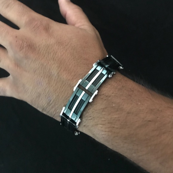 Chain Link Bracelet - Picture 2 of 5